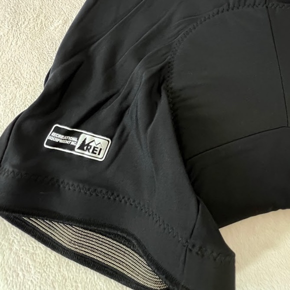 REI Padded Cycling Shorts - Picture 5 of 7